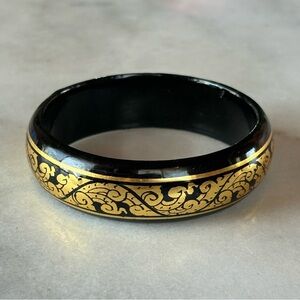 Vintage Handpainted Black and Gold Cloisonné-Style Bangle